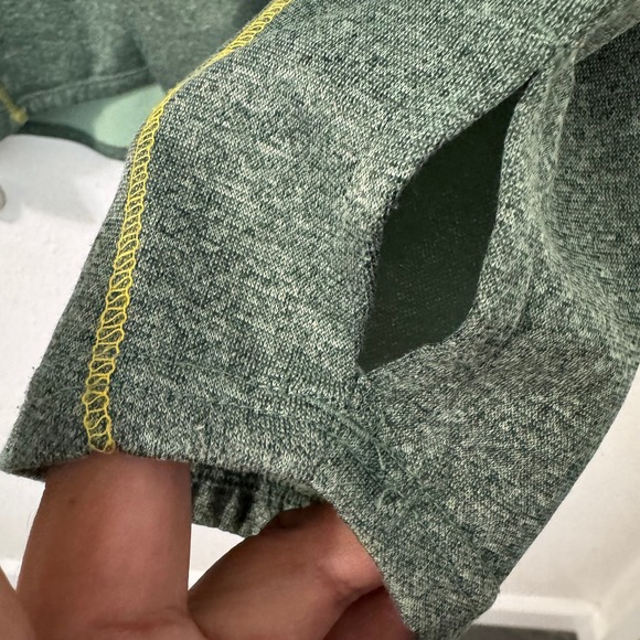 Oregon Ducks NCAA Knights Apparel Quarter Zip Pullover Jacket Women's L Oregon - Picture 6 of 6